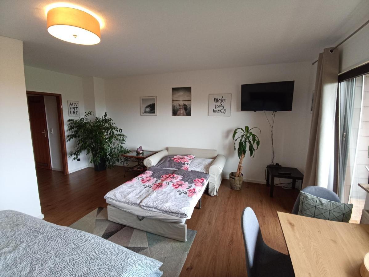 Exklusives Apartment Zw. Lu Und Speyer Mit Aufzug Neuhofen Dış mekan fotoğraf